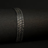 Sleek Solo Majesty chain